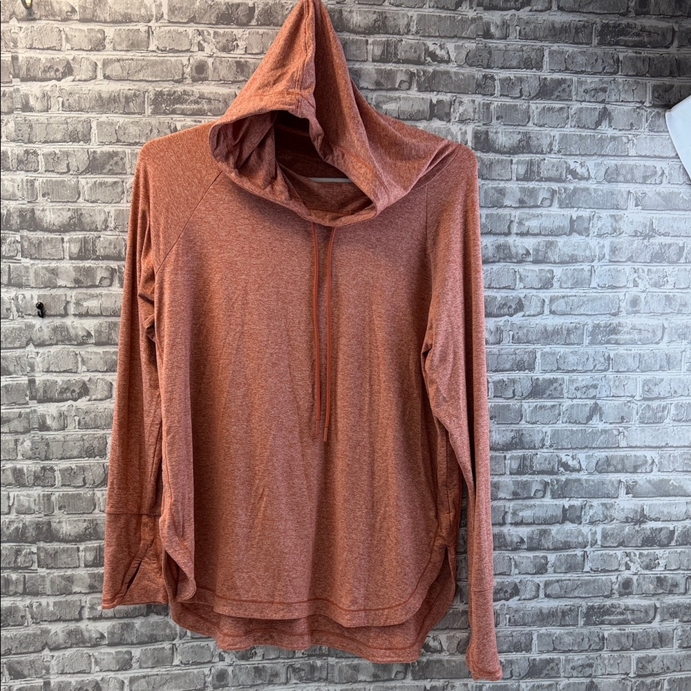 Women's Athleta Rust Hooded Top‎